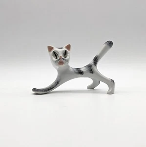 Scaredy cat ceramic vintage figurine - Picture 1 of 4