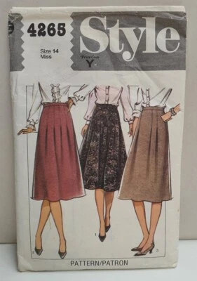 Vintage Style Sewing Pattern 4265 c1985 Size 14 Cut & Uncut Misses Set of Skirts - Image 1 of 3