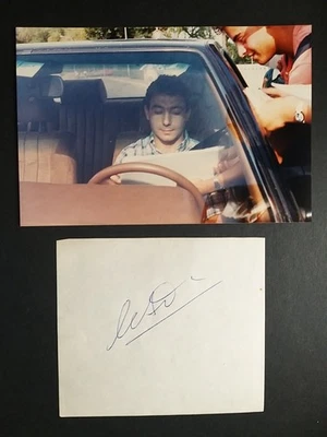 Formula 1 - Autografo Michele Alboreto su bigliettino. - Immagine 1 di 2