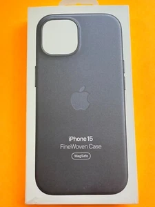 Funda MagSafe Original/Genuina/Oficial Apple (iPhone 15) Tejida Fina Negra - Imagen 1 de 5
