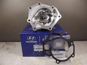 GENUINE HYUNDAI I LOAD VAN 2.5 L TURBO DIESEL WATER PUMP ASSY + GASKET SET - Picture 1 of 3