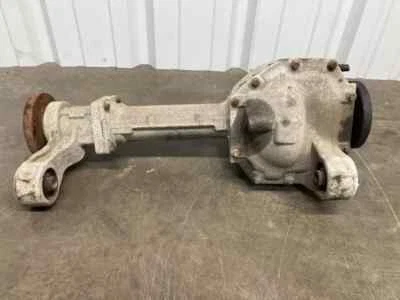 2005-2015 Nissan Armada Front Differential Carrier Assembly 3.36 Ratio Warranty - Image 1 of 4