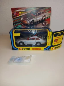 Corgi James Bond Aston Martin DB5 Diecast Model 1:36 Scale 1977 - Picture 1 of 8