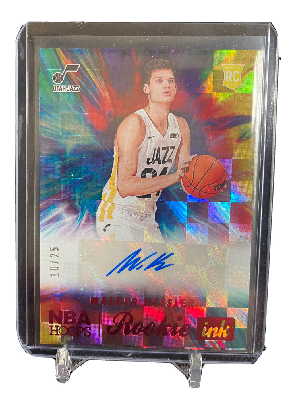 Walker Kessler Rookie NBA Hoops 2022-2023 Rookie Ink Red 10/25