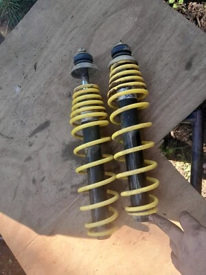 Стойки передних амортизаторов 05 Polaris Trail Blazer 250 желтые 7041762 2004-2005 - Изображение 1 из 3