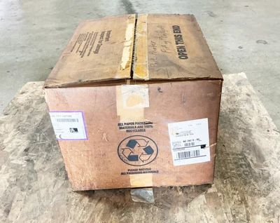 New Zebra 140XiIII Thermal Laser Label Printer 4A 300W 140-101-00100 - Image 1 of 4