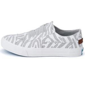 Womens Canvas Tennis Shoes Low Top Lace up Casual Shoes Classic Fashion Sneaker - Picture 1 of 11