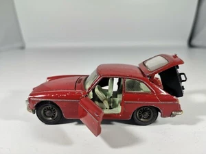 CORGI TOYS MGB GT SCALA 1/43 - Foto 1 di 5