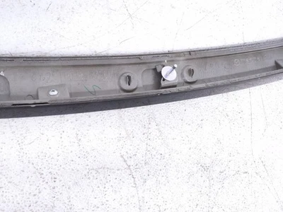 Alerón trasero Mazda 3 2023 tapa maletero B0j8-B0-964 *rasguños *negro Foto 1 de 4