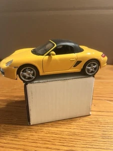 Welly 1:24 Diecast Car Porsche Boxster S Yellow Convertible - Picture 1 of 8