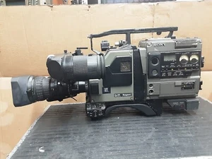 Ikegami - HL59, Sony BVV-5 - Foto 1 di 8