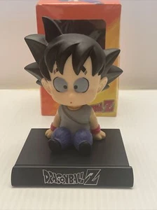 Dragon Ball Z Goku Coche Decoración Sacudiendo Cabeza Bobble - Imagen 1 de 8