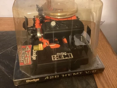 Liberty Classics Limited Edition Dodge 426 HEMI diecast engine Street Version. - Image 1 of 4