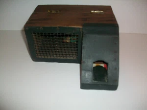Antique Primitive Wood Mouse Trap - Picture 1 of 7