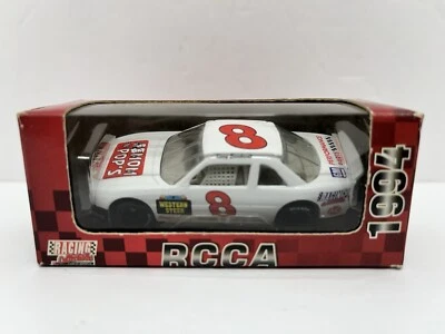 Kerry Earnhardt #8 Chevy Lumina 1994 RCCA escala 1:64 fundido a presión nuevo raro Foto 1 de 4