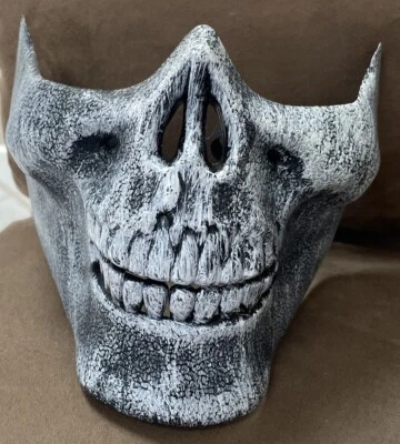 Skeleton Jaw Half Face Mask Hard Plastic - Image 1 of 2