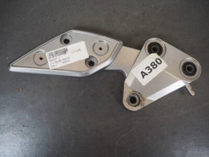 HOLDER BRACKET , R.STEP FR YAMAHA FZ1 FAZER 07-10 2D1-27443-01 16815 - Photo 1/3