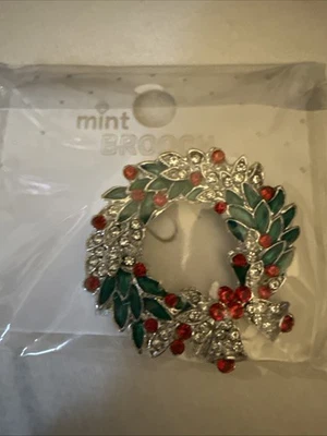 Broche prendedor corona de Navidad rojo, verde y plateado Foto 1 de 4