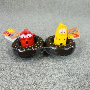 Big Larva In Donuts Bath Toy Play Swimming Yellow And Red Bath Pull String New - Picture 1 of 11