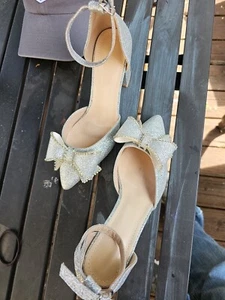 Mädchen Glitzer Heels mit Schleife Größe 6 - Bild 1 von 6