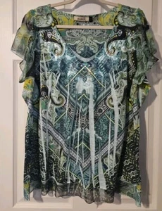 One World Top Women 2X Green Sublimation V-Neck Flutter Sleeve Studded NWOT - Picture 1 of 7