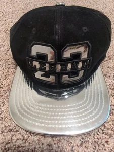 Michael Jordan 23 Baseball Snapback Cap with Metallic Brim Supply Headquarters - Bild 1 von 7