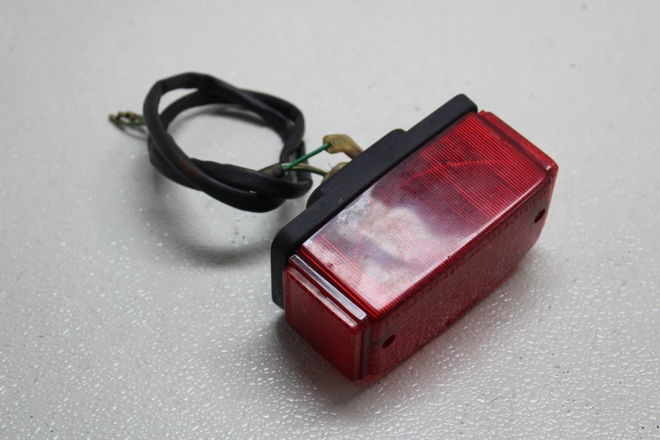 Luz de freno trasera Honda Magna 750 Vf750C 1994-2003 Foto 1 de 4