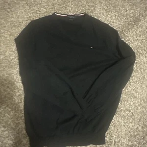 Tommy Hilfiger crewneck black sweatee - Picture 1 of 3