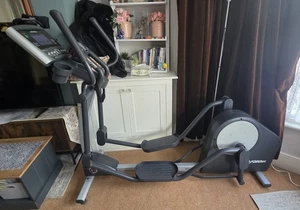 Lif Fittness X3 Cross Trainer Good Condition Fully Working - Picture 1 of 7