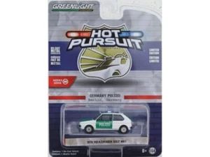 VW Volkswagen Golf MKI - 1974 - Policía - Luz verde 1:64 - Imagen 1 de 6