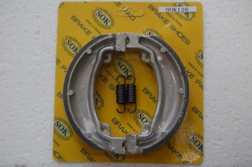 ZAPATOS DE FRENO TRASEROS + resortes para HONDA CR 250, 1984-1985 CR250 CR250R Foto 1 de 1