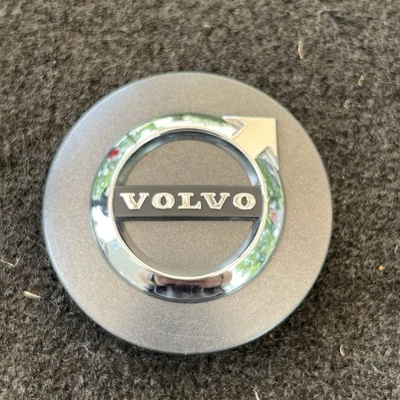 Tapa central de carbón oscuro 16 17 18 Volvo XC90 OEM 31471435 31400897 70420 Foto 1 de 4