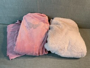Juniors Girls Clothing Bundle Size S 3/5 Girls Top and Tracksuit 3pc Lot - Picture 1 of 19