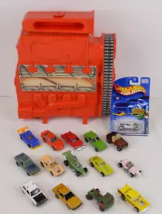 Estuche de motor de plástico Hot Wheels 1983 con 15 autos Blackwalls años 80 años 90 - Imagen 1 de 12