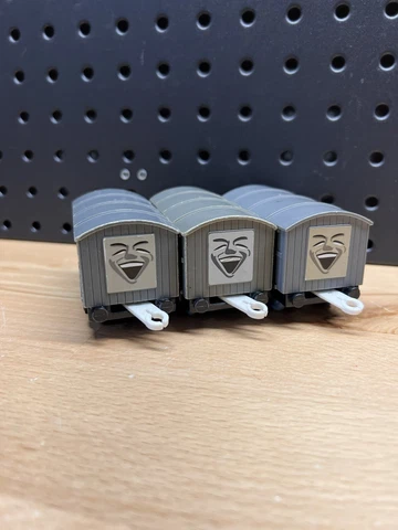 Plarail Japanese Thomas & Friends Trackmaster Covered Troublesome Truck Lot Cover