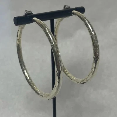 GORGEOUS Ippolita Classico Hammered Hoop Earrings - Image 1 of 4