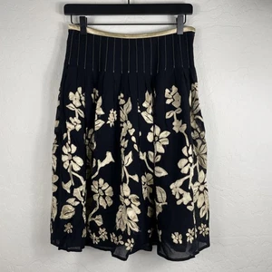Falda Anthropologie Odille Talla 0 Forrada Negra con Flores de Satén Crema - Imagen 1 de 9