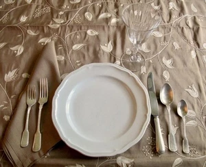 Ranjit Ahuja Bergdorf Goodman Caffe au Lait Silk Embroidered Tablecloth &Napkins - Picture 1 of 9