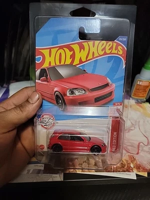 HONDA CIVIC TYPE R EK9 Target exclusivo Hot Wheels edición roja 99 con protector Foto 1 de 4