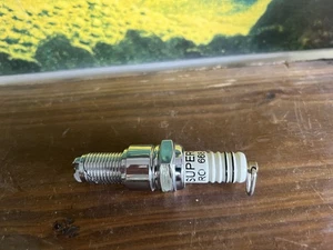 vintage Super RO 668 Novelty Spark Plug Cigarette Lighter - Picture 1 of 5