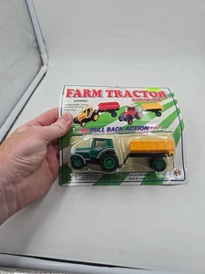 RARO Tractor agrícola vintage del medio oeste fundido a presión SIN ABRIR - Imagen 1 de 10