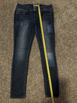 Pantalones de mezclilla Mudd para mujer azules desgastados flexibles elásticos ajustados talla 5 Foto 1 de 4