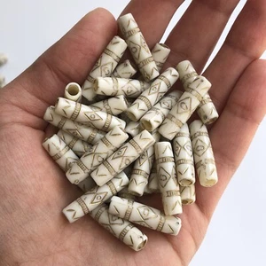 20 piezas Cuentas Beige 25x7mm Patrón Oro Tribal Acrílico Macramé Joyería 3.5mm Agujero - Imagen 1 de 8