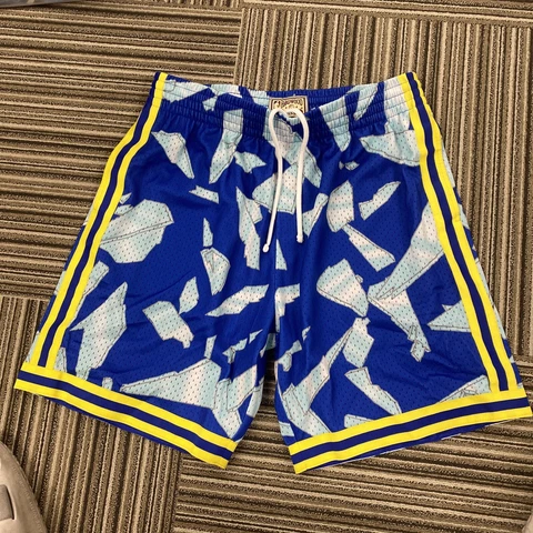 NEW MITCHELL AND NESS DENVER NUGGETS HWC BROKEN GLASS SHORTS LARGE Cover