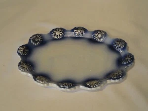 Plato pequeño de cerámica o porcelana con copos de nieve Cracker Barrel azul y blanco - Imagen 1 de 5