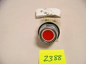 SQUARE D 9001KR1RH13 PUSH BUTTON, RED (ITEM #2388) - Foto 1 di 5