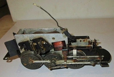 LIONEL #665/685/2055/2065 BABY HUDSON LOCOS MOTOR ASSEMBLY W/SIDERODS - Image 1 of 4