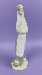Vintage Torralba Spanish Porcelain Figurine Girl / Lady Rabbit & Goose 24cm High - Picture 1 of 9