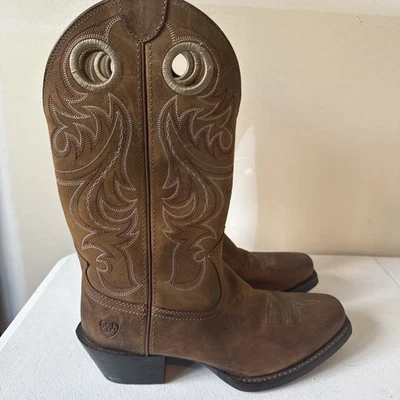 Ariat Men’s 7.5Western Boots 10017365–Powder Brown Leather–Square Toe Womens 9 - Image 1 of 4