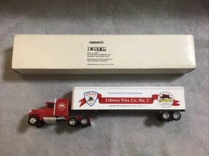 1990 Ertl TRUE VALUE JB ZIMMERMANN & SONS TRACTOR TRAILER 1/64 Scale Diecast - Picture 1 of 7